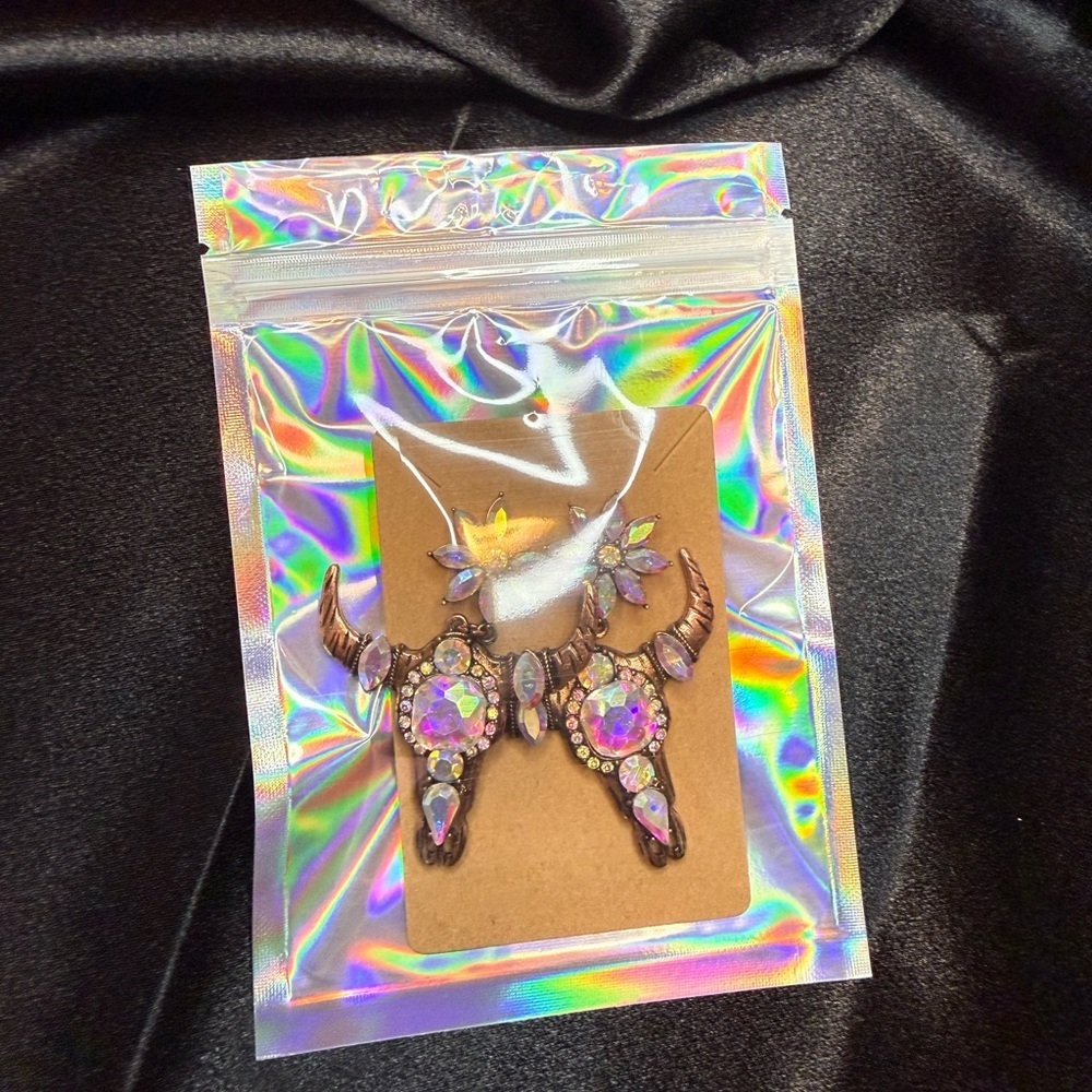 NWT Rhinestone steer head earrings multi faceted rhinestones with copper - Picture 4 of 4